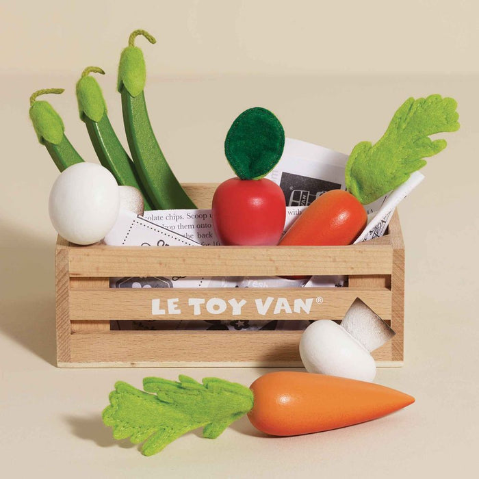 Le Toy Van Wooden Market Crate - Harvest Vegetables